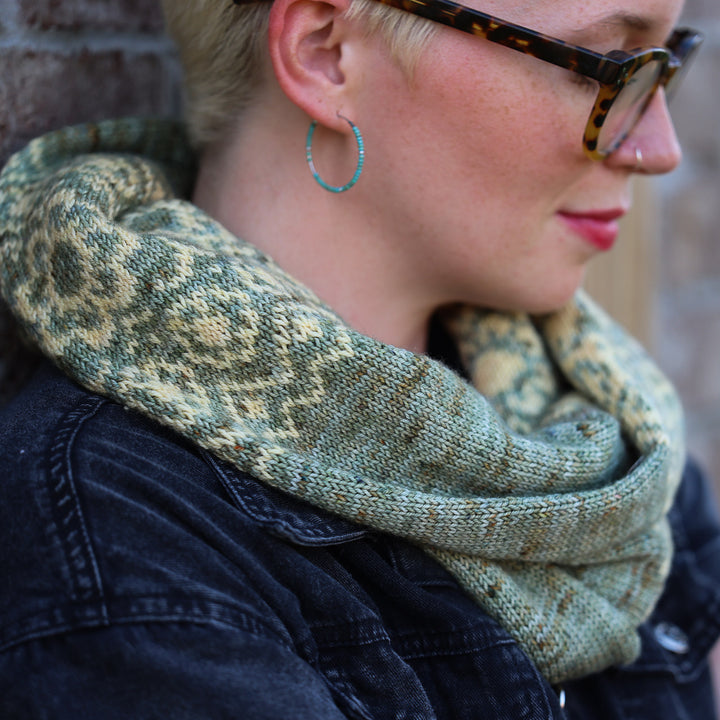 Tanana Roses Knit Pattern