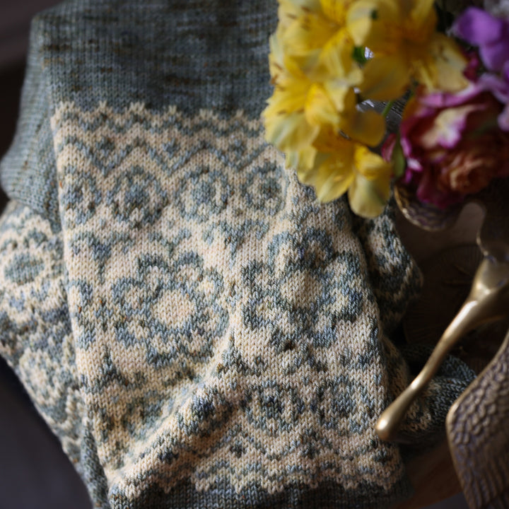 Tanana Roses Knit Pattern