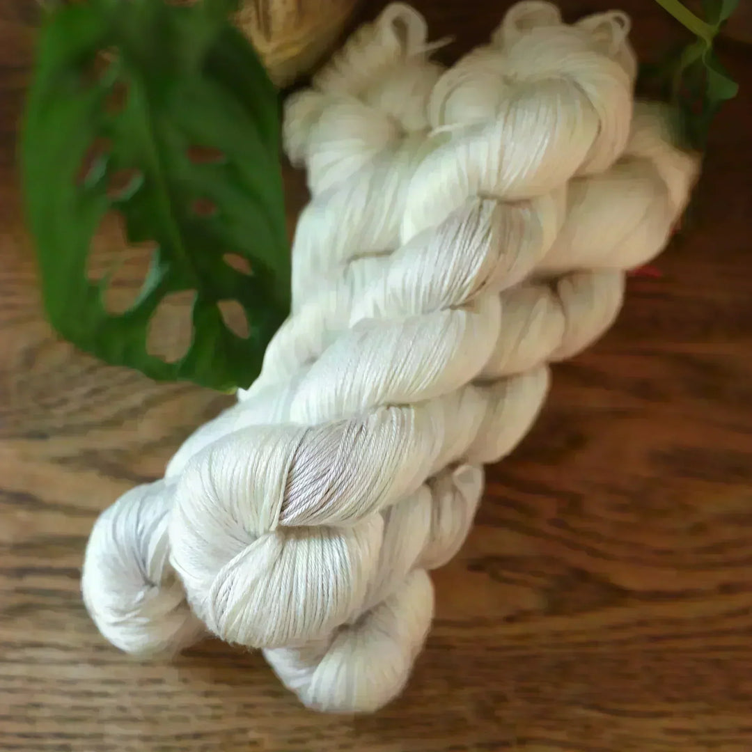 Pastel Yarn for Spring Knitting: Trends, Color Ideas & Projects