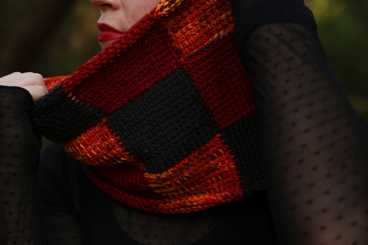 Spirited Away Tunisian Crochet Cowl Pattern