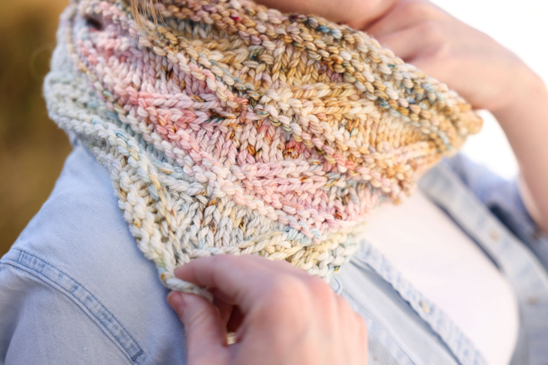 Intertwined Cowl Knit Kit