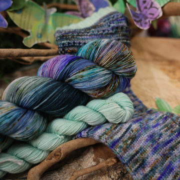 Illustrated Couple Sock Knit Pattern & Kit