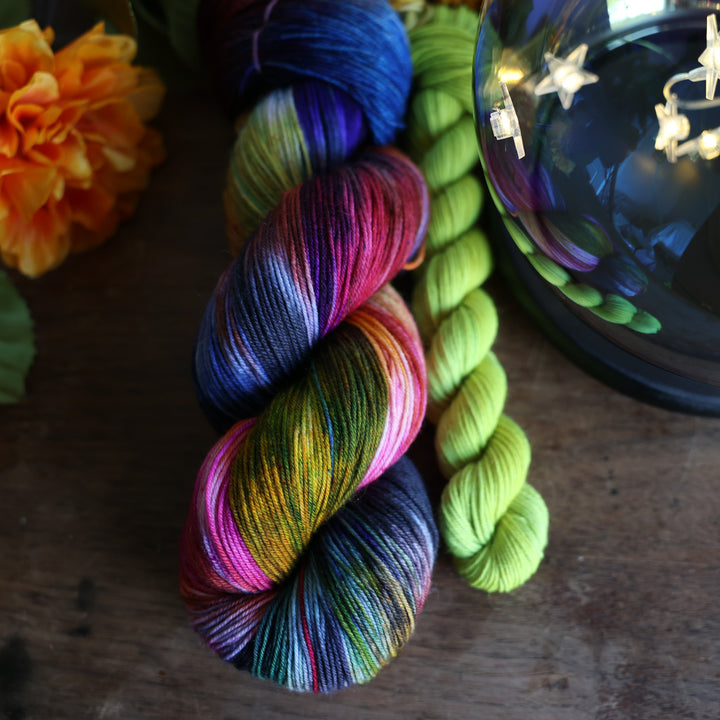 Cat Walk Socks Crochet Pattern and Yarn Kit
