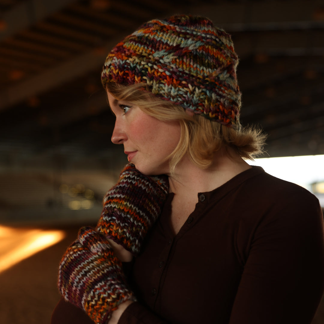 Intertwined Mitts Knit Pattern