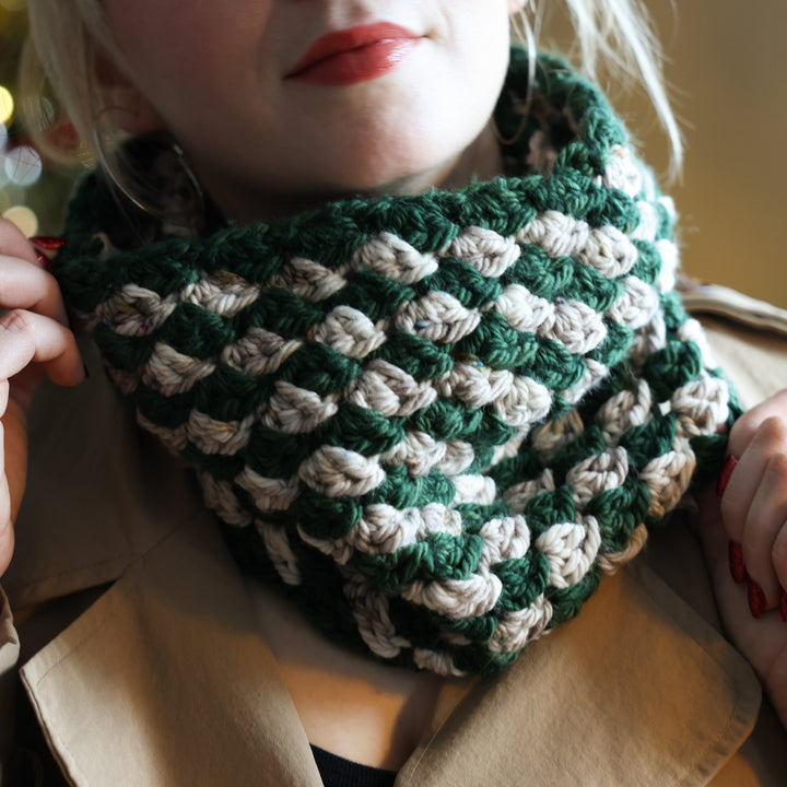 Jester Cowl Crochet Pattern