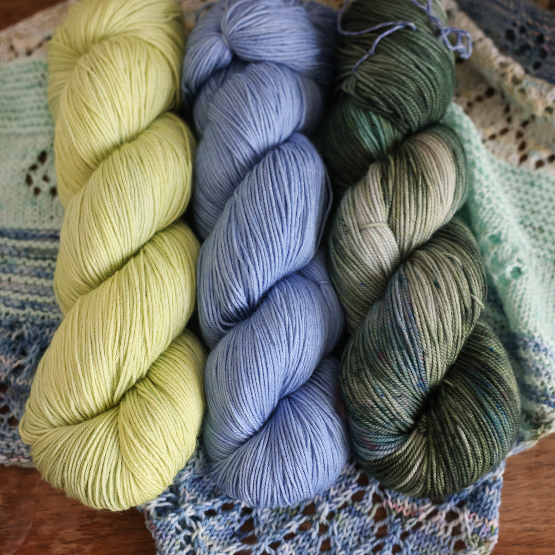 Cove Tide Shawl Knit Pattern & Yarn Kit