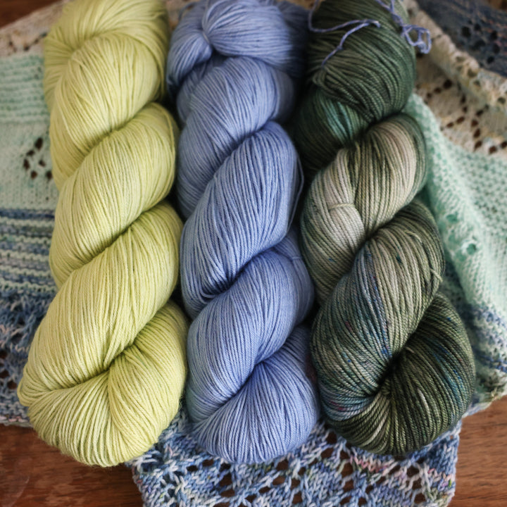 Cove Tide Shawl Knit Pattern &amp; Yarn Kit