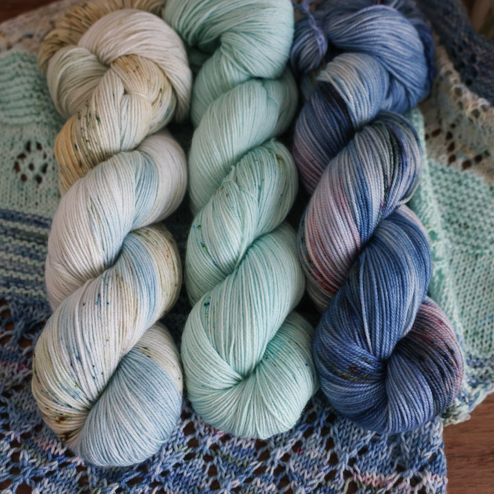 Cove Tide Shawl Knit Pattern &amp; Yarn Kit