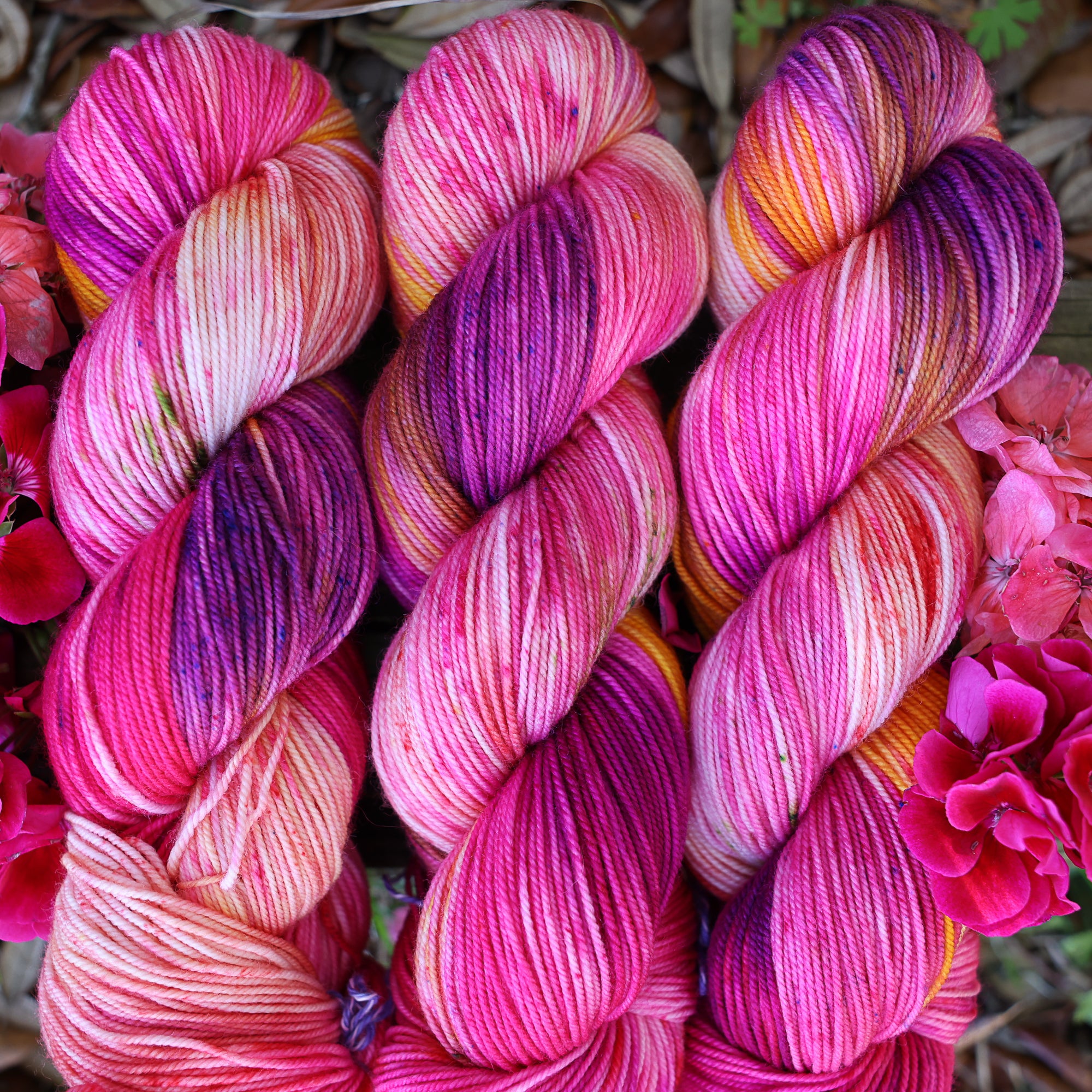 Y.A.R.N ピンク Zinnia – Bad Sheep Yarn